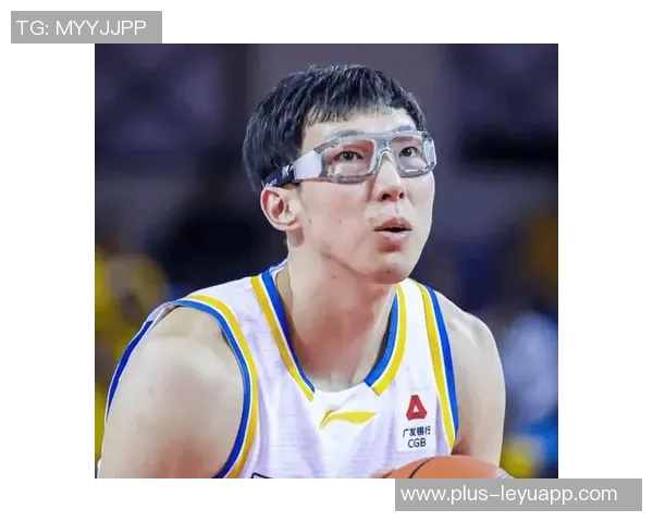 周琦与珀塞尔场上冲突升级双方互喷垃圾话险些爆发争斗